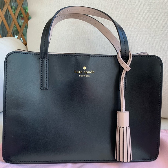 kate spade Handbags - ♠️ KATE SPADE - Black Leather Tote ♠️